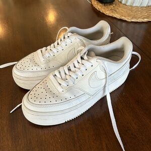 Nike white Women’s court vision Alta sneakers